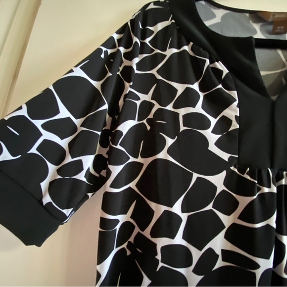 Leopard top - Picture 3 of 4